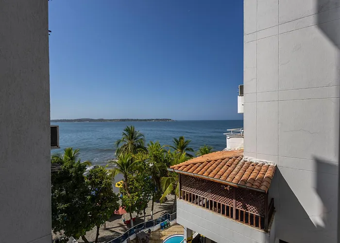 Caribbean Paradise - Livin Colombia